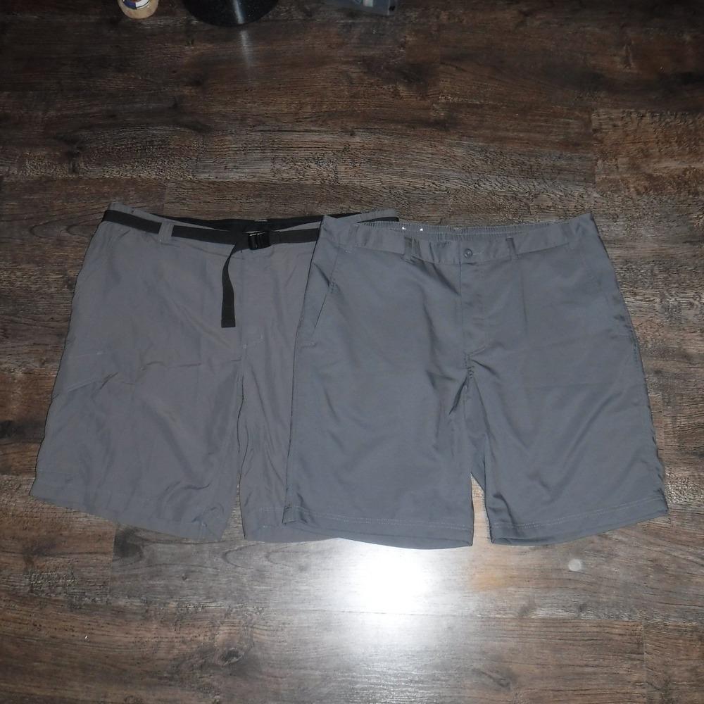 2 pair Columbia Men's Gray‎ Hiking Cargo Shorts with Belt Size 44